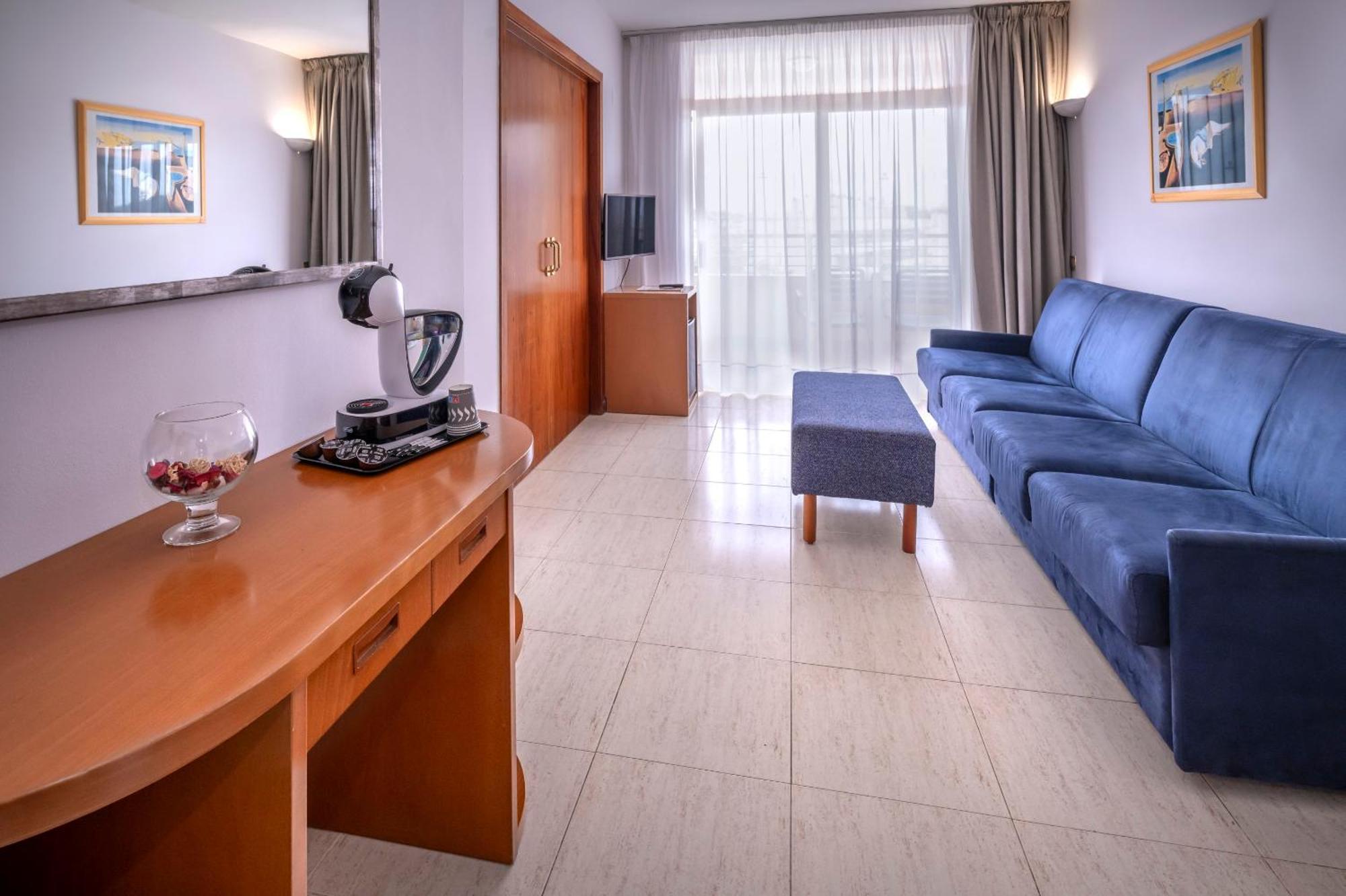 Suite Balcony,1681714055:JPEG