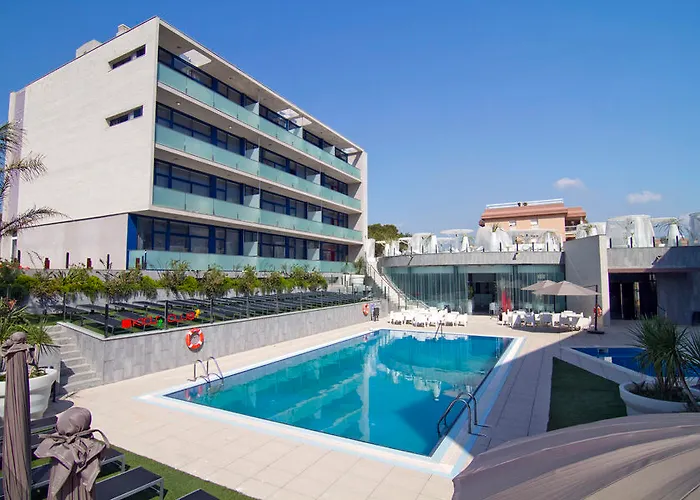 Aparthotel Four Elements Suites Salou