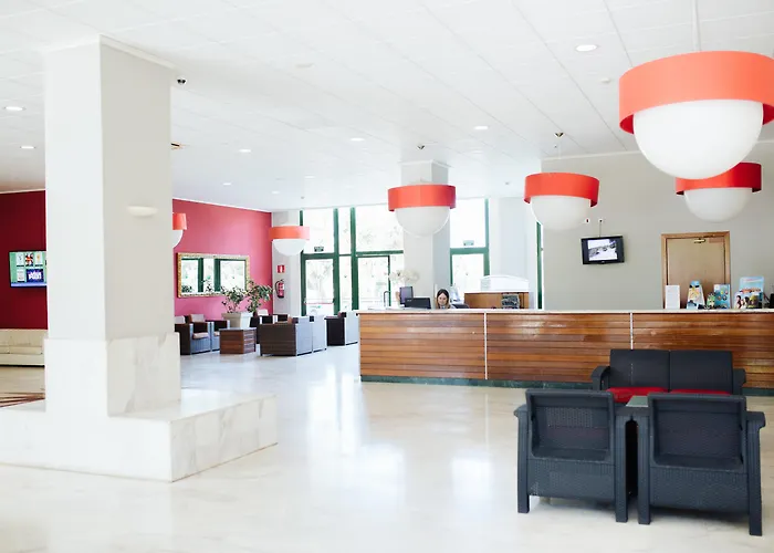 Festival Village Apartments Salou